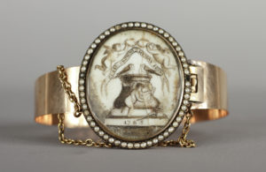 Unknown maker 1785 Pearl, Gold, Ivory Albany Institute of History & Art, gift of Mrs. Cornelia S. Cate and Mrs. Robert Davison, 1968.8.1 “D.T.-B. and C.S. / 1785” engraved on back of clasp. Bracelet given to Cornelia Stuyvesant by her groom Dirck Ten Brock.